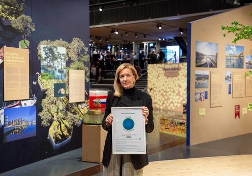 Dansk Arkitektur Center Direktør Dorthe Weinkorff Barsoe Green Attraction Certifikat (002)