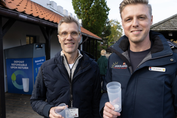 LEGOLAND® tester nyt digitalt pantsystem i efterårsferien – skal erstatte engangskopper